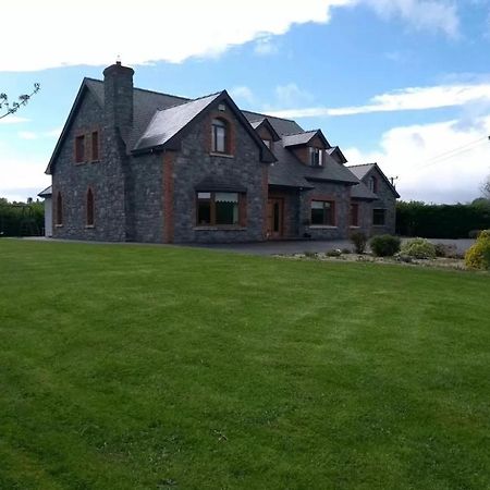 キャヴァンCarraig Houseアパートメント エクステリア 写真